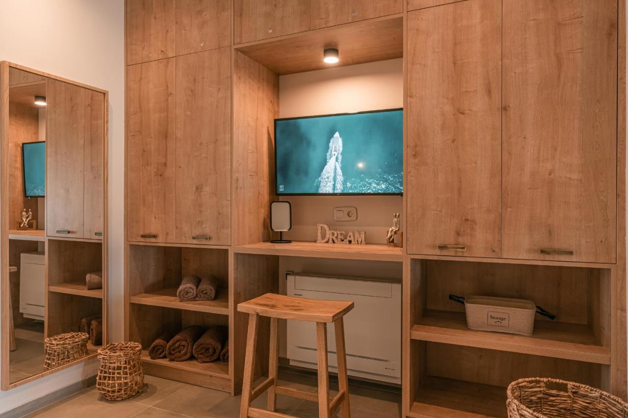 Living Moments Villa Amersa 메사리아 외부 사진