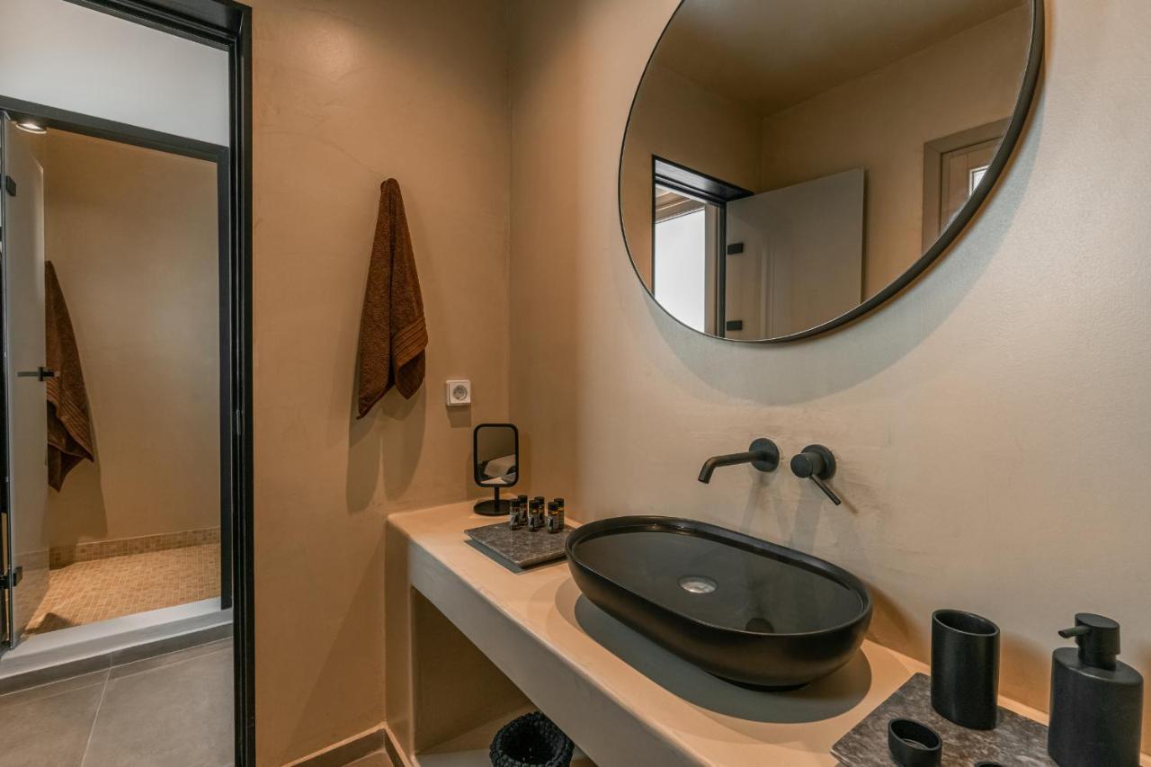 Living Moments Villa Amersa 메사리아 외부 사진